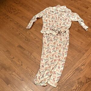 Karen Neuburger Women’s Pajama Set with Animal Pattern